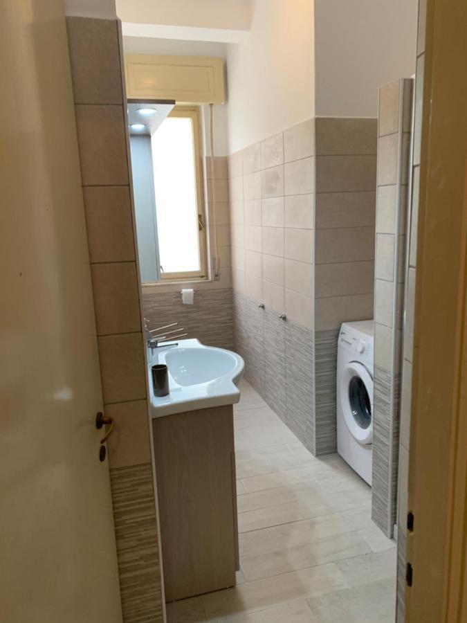 Casa Bianca 2 - Confortevole In Centro A Moneglia Exteriér fotografie