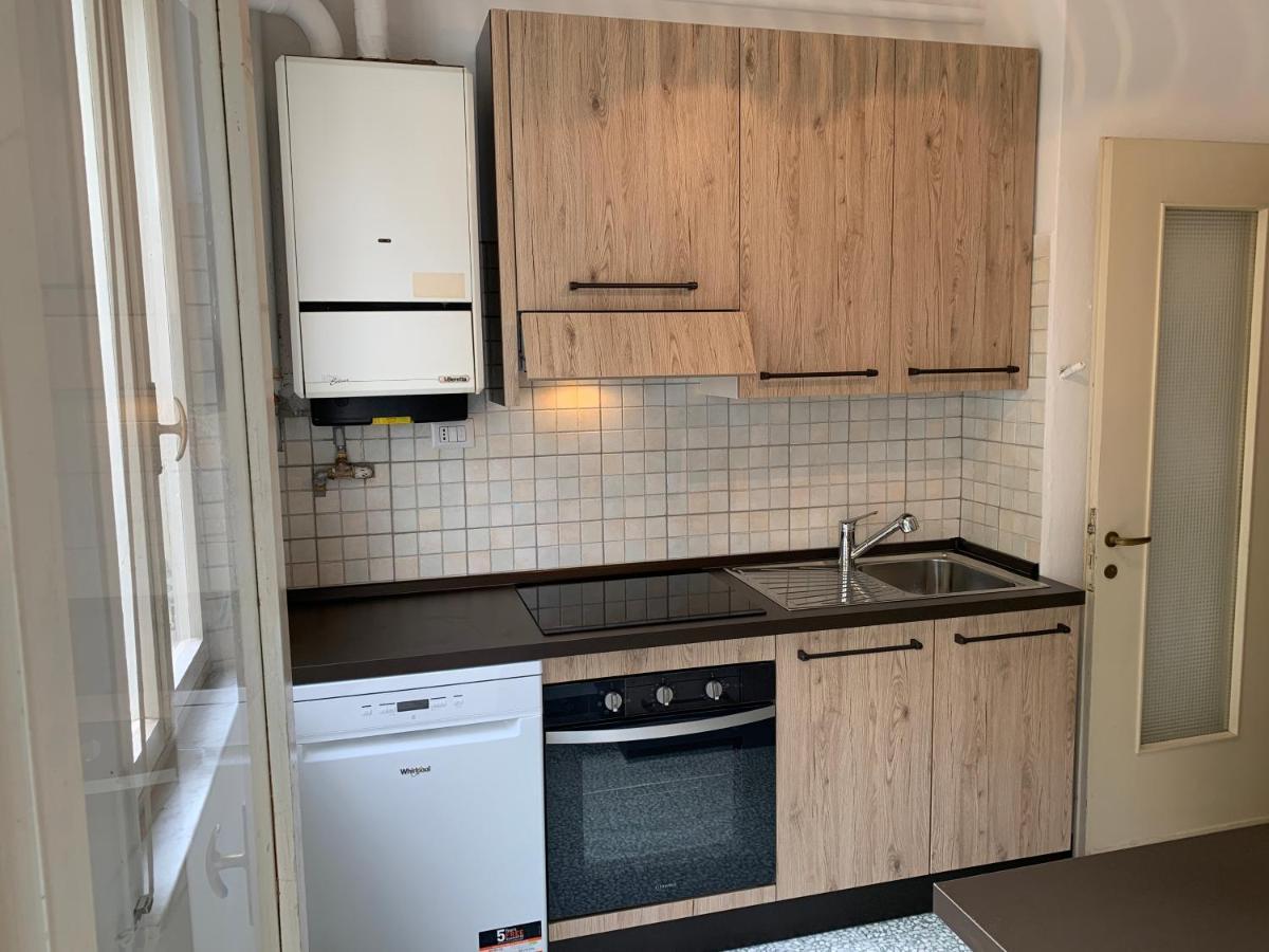 Casa Bianca 2 - Confortevole In Centro A Moneglia Exteriér fotografie
